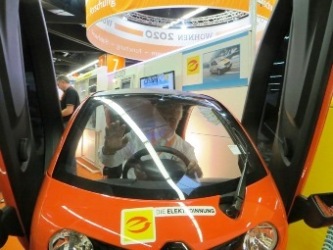 Chef von DSFe - Innung präsentiert Elektro-Car!